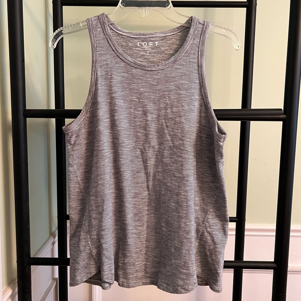 Loft M finely striped b & w cotton/poly A-line racerback tank w/ scalloped edge